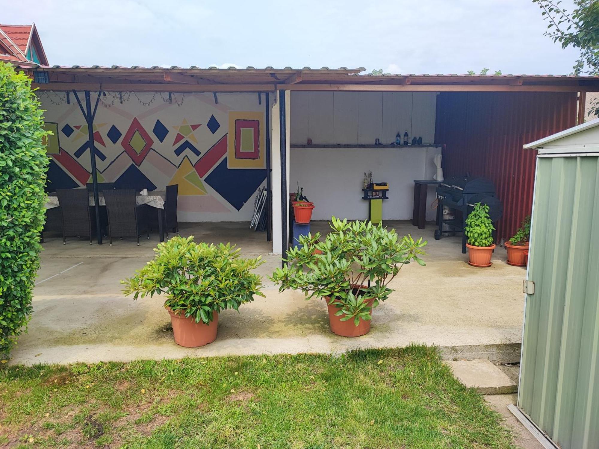 Szaffi Apartman Hajduszoboszlo Exterior photo